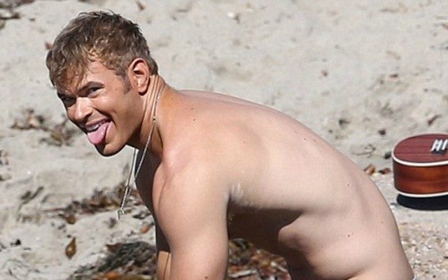 Kellan Lutz Has a Giant Anaconda in His Pants