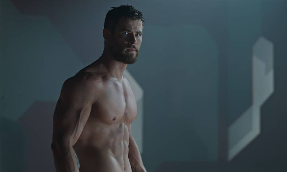 Thor shirtless in 'Thor: Ragnarok'