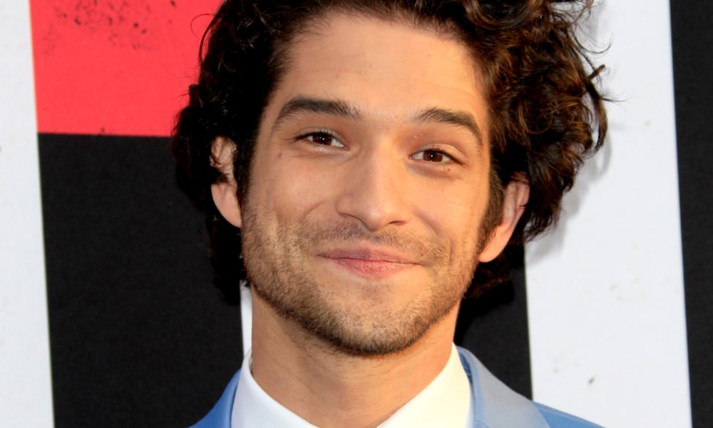 Tyler Posey and Avan Jogia Fall in Love for 'Now Apocalypse'