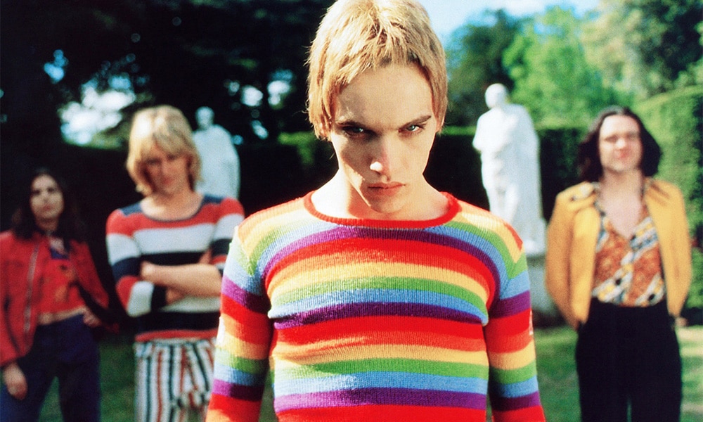 Jonathan Rhys-Meyers in Velvet Goldmine