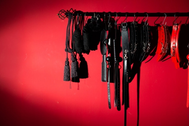 bdsm leather straps