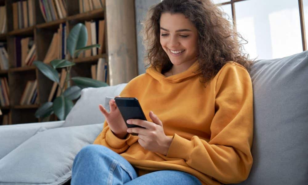 Text Slang Demystified: What Does ‘Kk’ Mean?