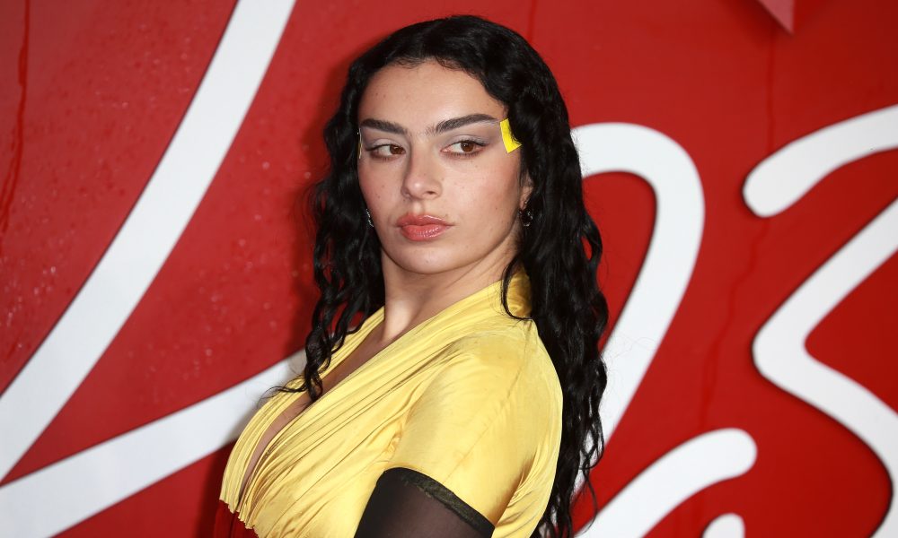 Charli XCX Wins Best Dance/Electronic Recording for ‘Von Dutch’ at 2025 Grammys