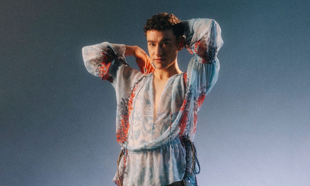 Olly Alexander Reveals How Reuniting with His Boyfriend After 10 Years Apart Provided a ‘New Perspective’ on Music