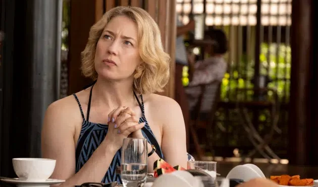 Carrie Coon in The White Lotus