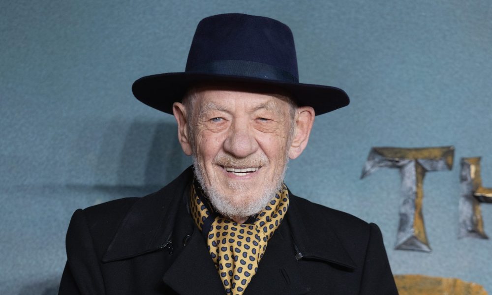 Sir Ian McKellen to Star in All-Trans and Nonbinary ‘Twelfth Night’ Production in London