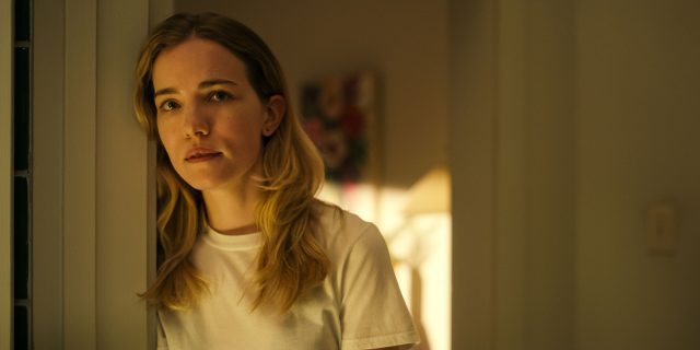 PULSE. Willa Fitzgerald as Danny Simms in Episode 101 of Pulse. Cr. Courtesy of Netflix © 2025