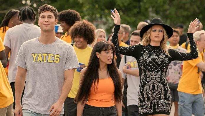 overcompensating-premiere Benito Skinner’s 'Overcompensating' is serving gay panic, frat house chaos, and Charli XCX cameos in Prime Video’s funniest new queer series.