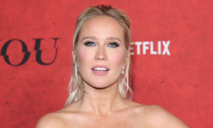Anna-Camp-You-Premiere.jpg