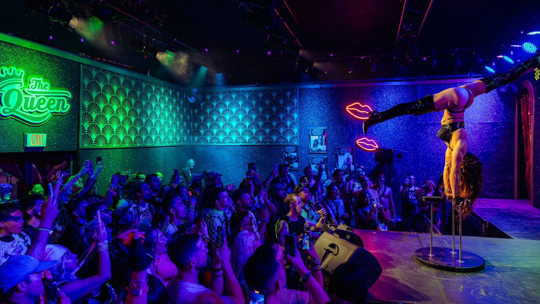 EDC The Queen Bar. Photo: Insomnicac