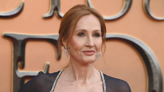 "Fantastic Beasts: The Secrets of Dumbledore" World Premiere - Arrivals .K. Rowling arrives at the "Fantastic Beasts: The Secret of Dumbledore" world premiere at The Royal Festival Hall on March 29, 2022 in London, England.