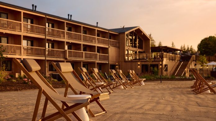 Big Bear stay Marina Riviera Hotel.