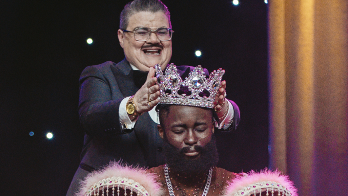 Revry’s “King of Drag” crowns King Molasses as the first champion in a trailblazing series celebrating drag kings. Revry’s “King of Drag” crowns King Molasses as the first champion in a trailblazing series celebrating drag kings.