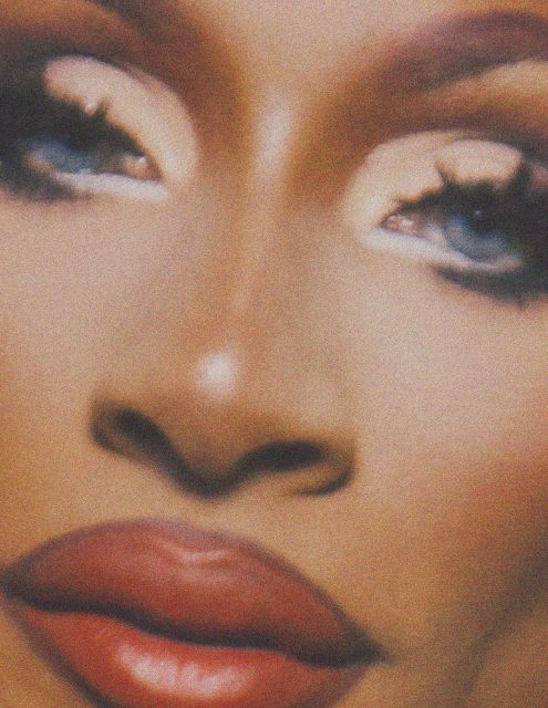 Jaida posing for Marco Ovando