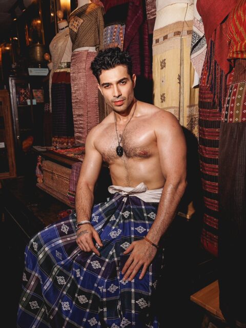 Mr. India wrapped in the elegance of Isan Thai silk for Mister Global, 2025
