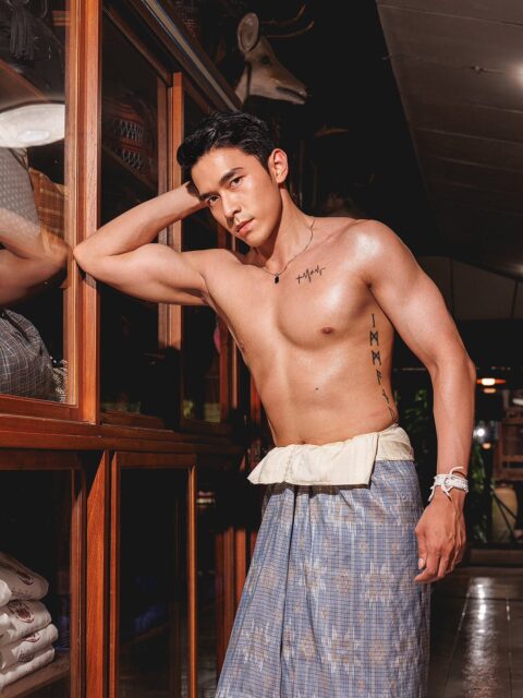 Mr. Indonesia wrapped in the elegance of Isan Thai silk for Mister Global, 2025