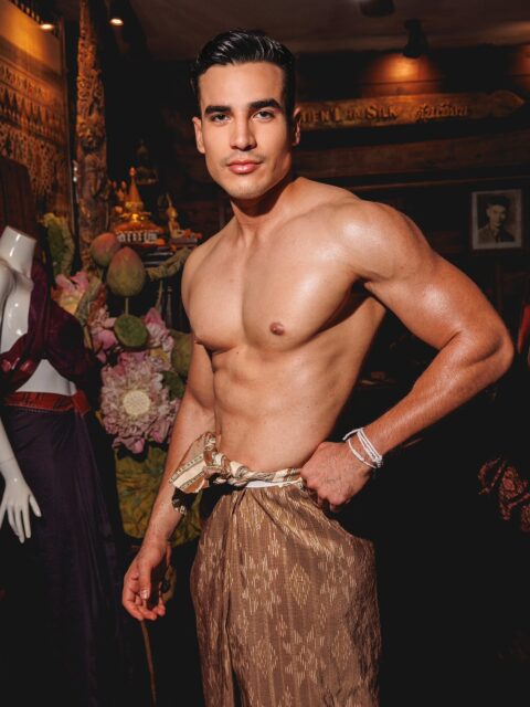 Mr. Mexico wrapped in the elegance of Isan Thai silk for Mister Global, 2025