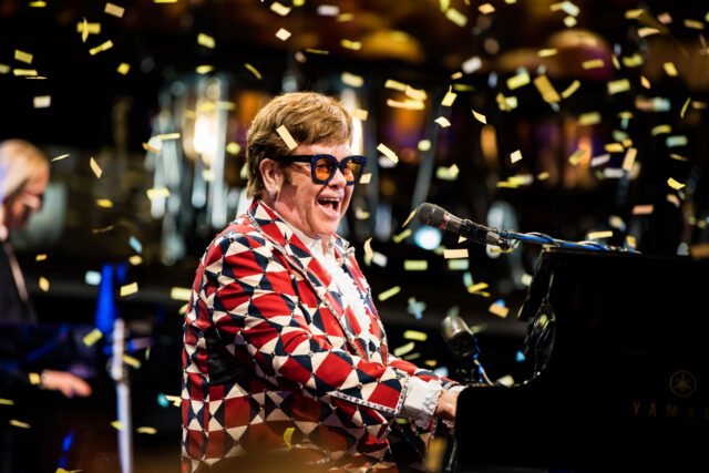 Elton John will return to Mexico City for two farewell performances this October, his first shows in the city in 14 years. Here's how to get tickets.
